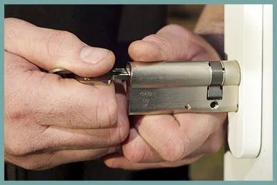 Master Lock Key Store San Bernardino, CA 909-990-1061 Master Lock Key Store San Bernardino, CA 909-990-1061 - 45-1